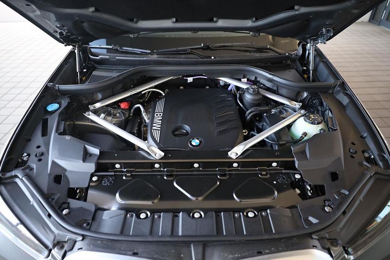 BMW X5 xDrive30d - fotka 9 z 18