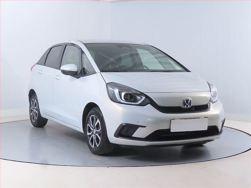 Honda Jazz (2021) 1.5 e:HEV, Automat, ČR,1.maj - fotka 1 z 14