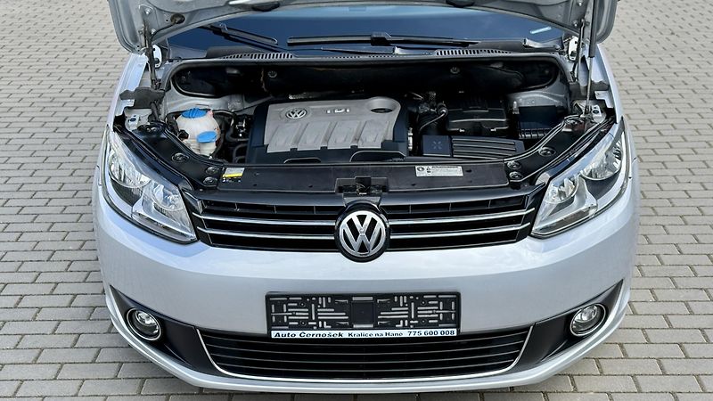Volkswagen Touran 1.6TDi*77kW*COMFORT-LINE*1.MAJ - fotka 13 z 16