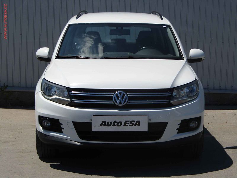 Volkswagen Tiguan (2014) 1.4 TSi, ČR, Trend&Fun - fotka 2 z 18