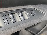 Peugeot 3008 (2021) 1.5 HDi, Style, AT, LED, navi - náhled 11
