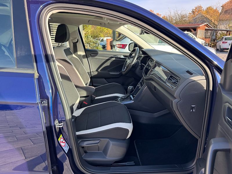 Volkswagen T-Roc (2019) SPORT 1.5 TSI DSG - fotka 30 z 40