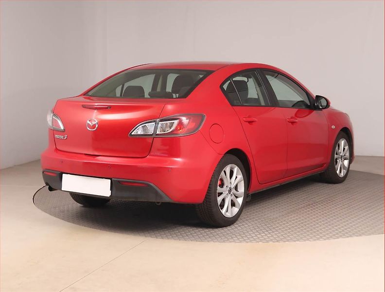 Mazda 3 (2010) 1.6, po STK, slušný stav - fotka 5 z 15