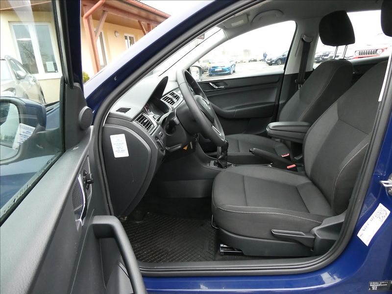 Škoda Rapid 1,6 TDi 66kW 2x kola,klima,ČR - fotka 18 z 37
