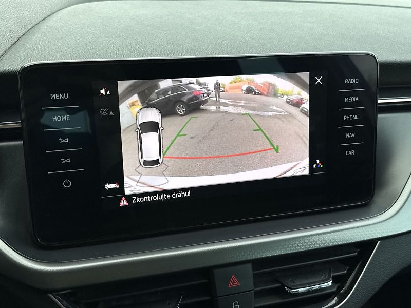 Škoda Scala (2022) 1.5 TSI Style - fotka 12 z 31