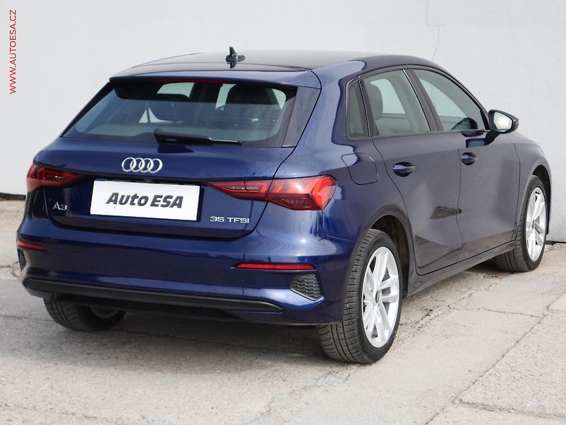 Audi A3 (2022) 1.5 TFSi, AT, STK11/27 - fotka 6 z 20