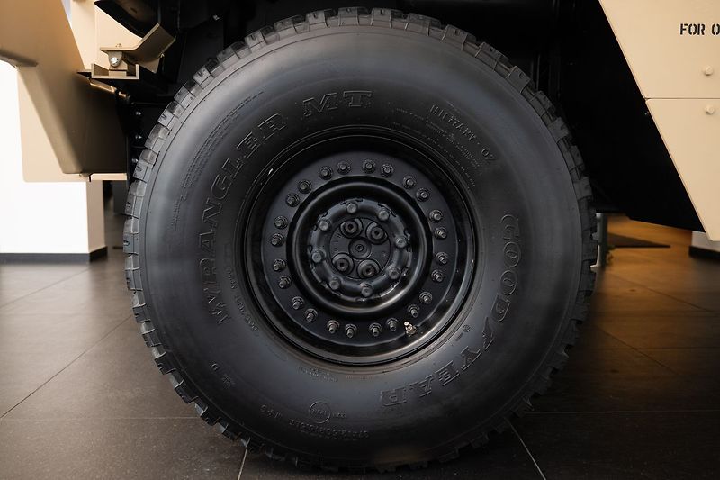 Hummer H1 Humvee Slantback 6.5 Turbo Die - fotka 20 z 26