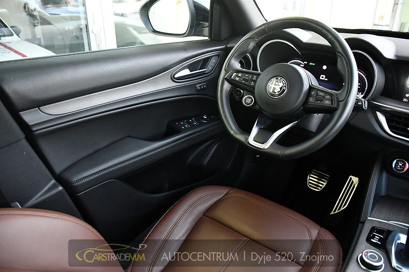 Alfa Romeo Stelvio 2,2 JTDm Q4 154kW TAŽNÉ - fotka 22 z 53