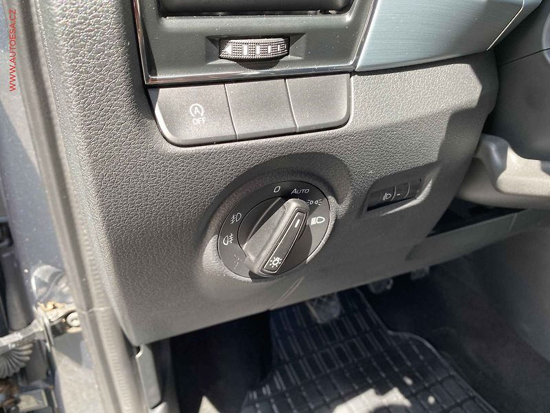 Škoda Fabia (2014) 1.2 TSi, AC, tempo - fotka 15 z 17