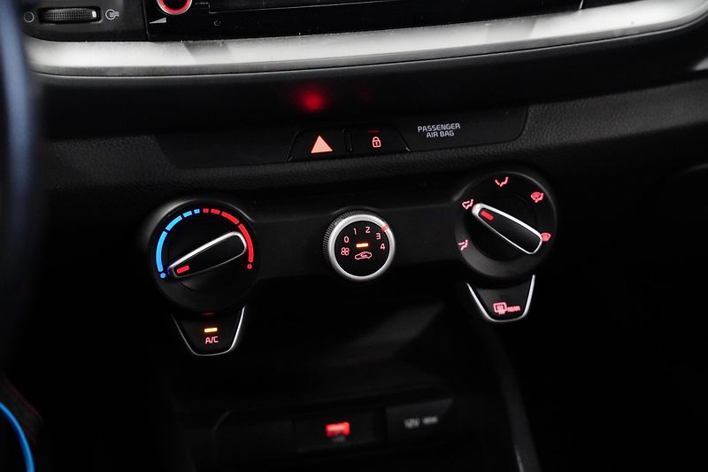 Kia Stonic - fotka 24 z 28