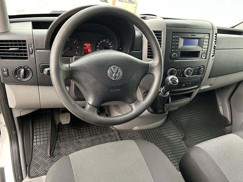 Volkswagen Crafter 2.0 TDI - fotka 5 z 21