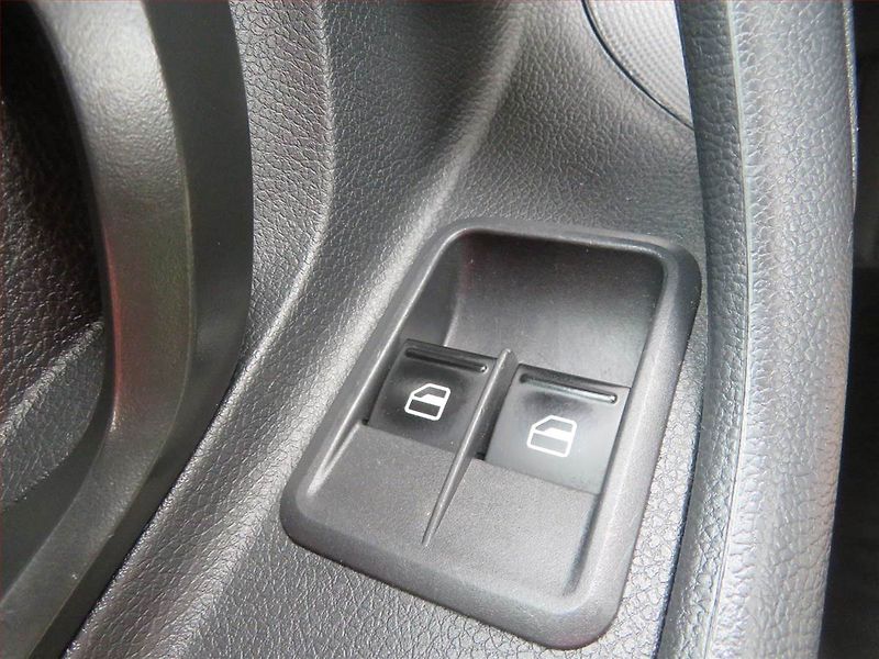 Škoda Fabia (2012) 1.2 TSI, Serv.kniha - fotka 15 z 15
