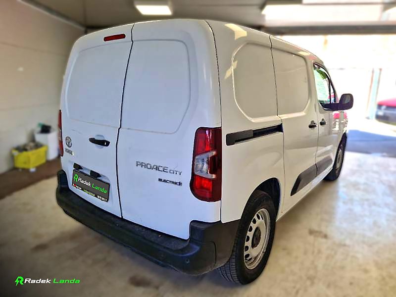 Toyota ProAce City (2023) ProAce City Electric Comfort - fotka 2 z 5