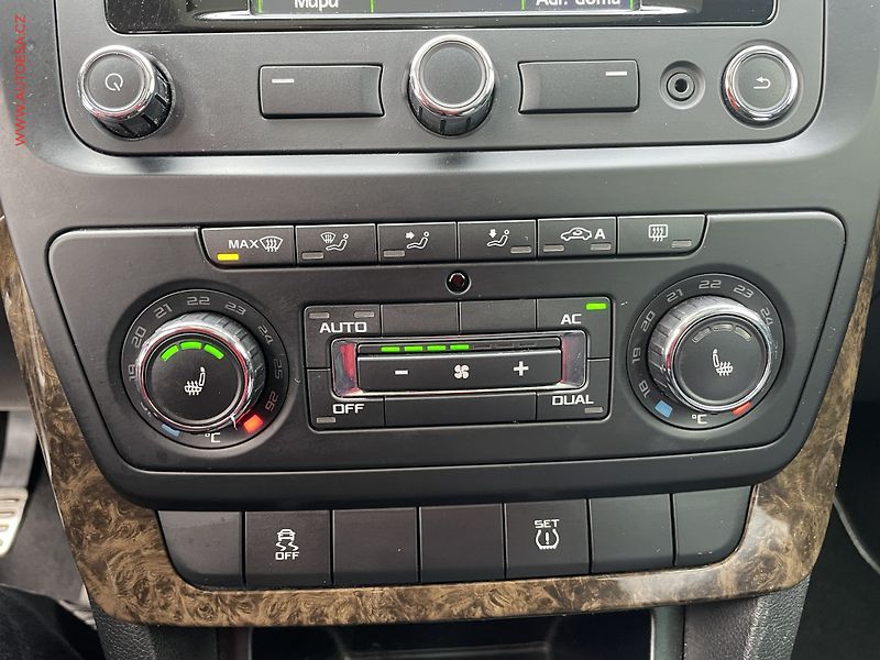 Škoda Yeti (2011) 1.2 TSi, Experience, panor - fotka 15 z 21