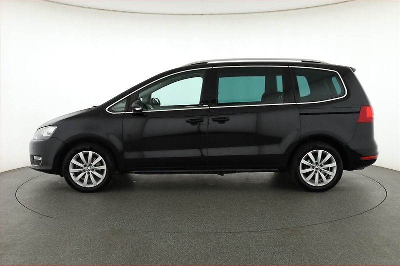 Volkswagen Sharan (2012) 2.0 TDI, 7 míst, Navi, Xenony - fotka 3 z 22