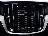 Volvo V60 B4 FWD // PLUS DARK + kola - náhled 48