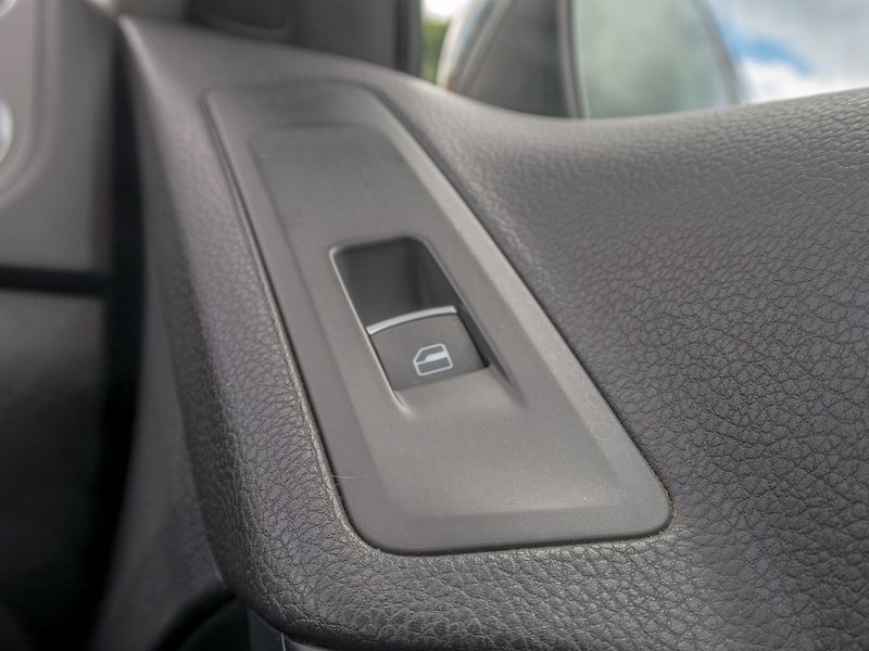 Volkswagen Tiguan (2010) ČR 2.0TSI 125KW 4x4 - SERVIS - fotka 30 z 48
