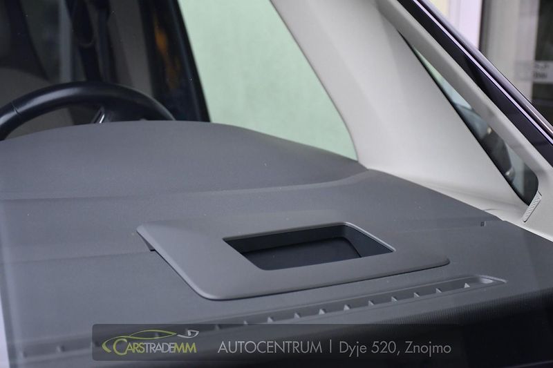 Volkswagen Multivan 2.0TDi HIGHLINE PANORAMA ACC - fotka 53 z 57