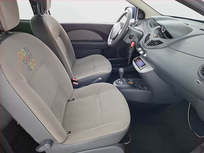 Renault Twingo (2010) 1.2 16V , Automat, po STK - fotka 9 z 14