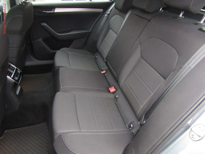 Škoda Superb (2016) 1.6 TDi, ČR, Ambition, DSG - fotka 10 z 21