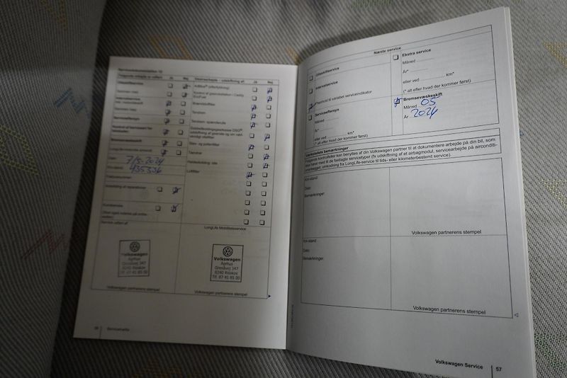 Volkswagen Transporter 2.0TDi CALIFORNIA kuchyň/spaní - fotka 30 z 37