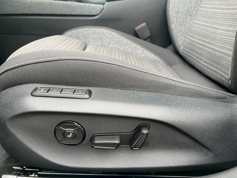 Škoda Superb (2025) 1.5 TSI 110kW Selection DSG - fotka 26 z 29