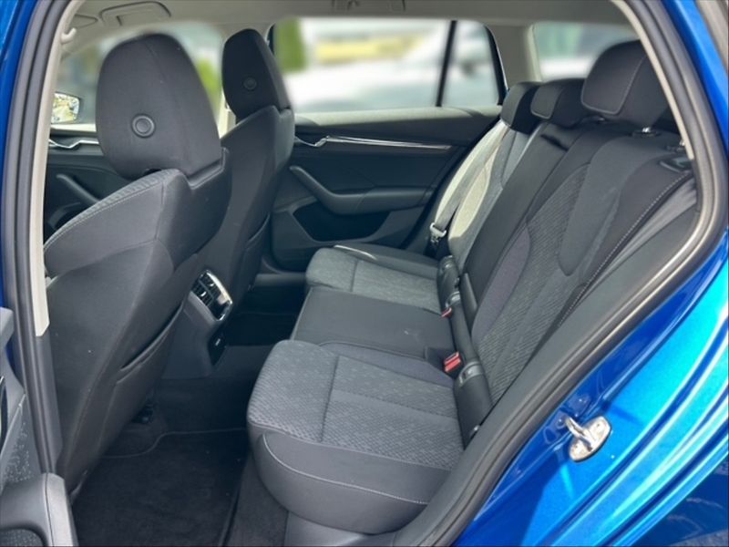 Škoda Octavia 1,5 TSI 110 Style - fotka 8 z 11