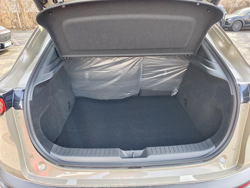 Mazda CX-30 (2026) 2.5i A/T. NAGISA edice - fotka 9 z 10