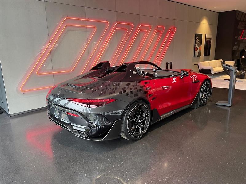 Mercedes-Benz SL (2026) 4.0 Mercedes-AMG PureSpeed - fotka 7 z 29