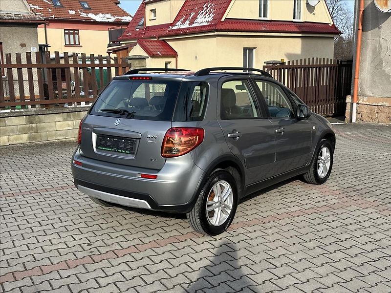 Suzuki SX4 1,6 4x4 1.majitel - fotka 3 z 18