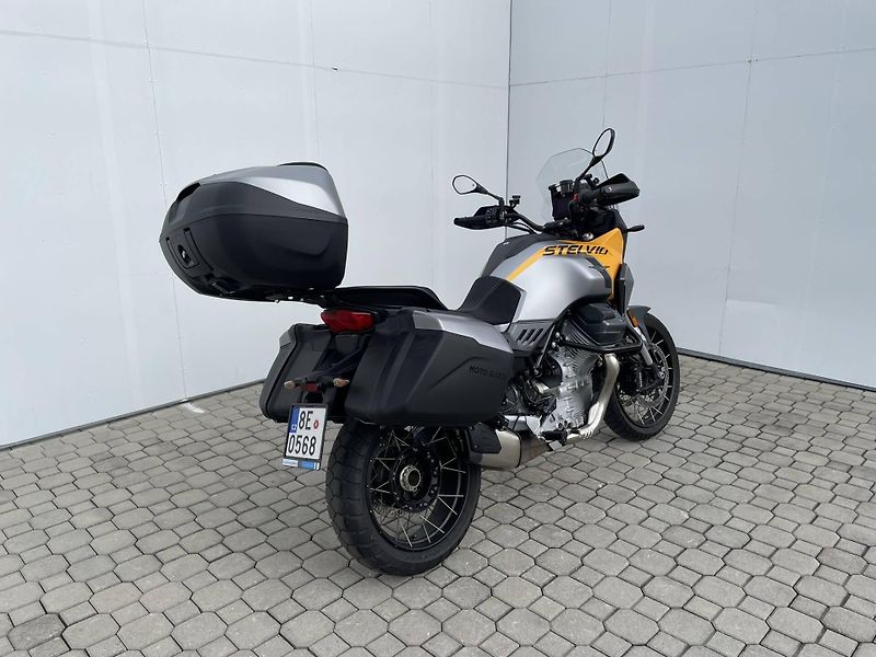 Moto Guzzi (2026) V100 Stelvio ARAS E5+ - fotka 3 z 16