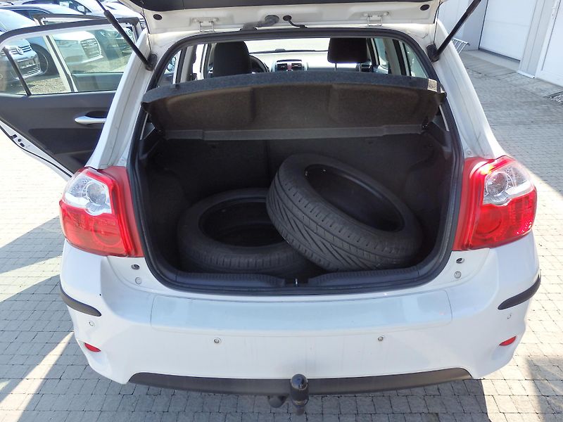 Toyota Auris 1.6 VALVE MATIC ZÁLOHOVÁNO - fotka 9 z 15