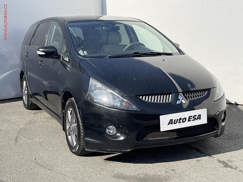 Mitsubishi Grandis (2005) 2.4i, AC, tempo, výhřev sed - fotka 1 z 19