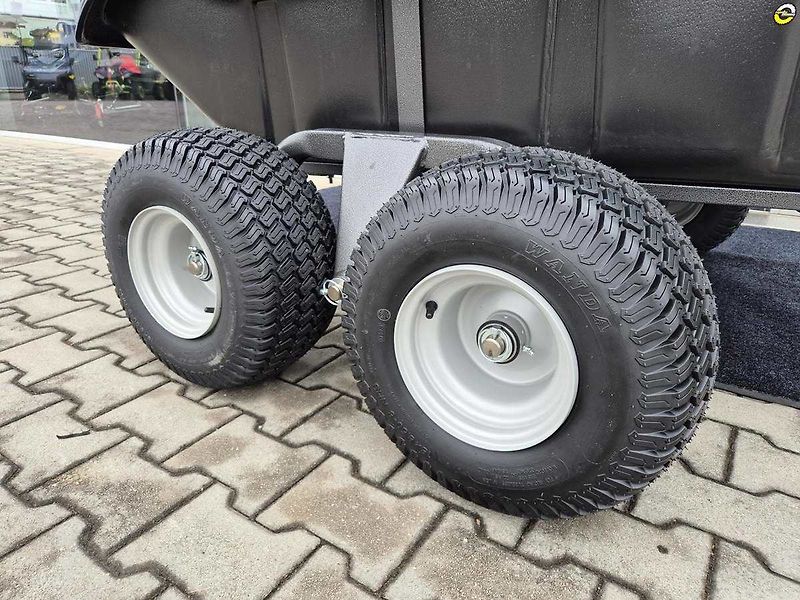 Ostatní (2026) Shark Garden 680 4WHEEL čtyřko - fotka 7 z 8