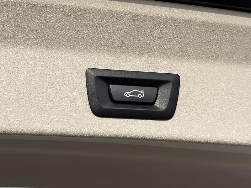 BMW X3 (2018) 2.0 D Xdrive  - fotka 28 z 31