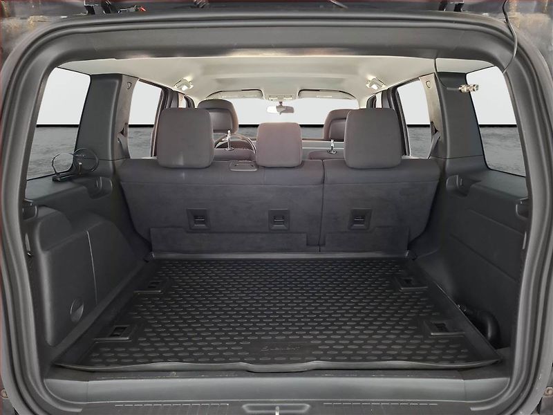 Jeep Cherokee (2010) 2.8 CRD, 4X4, Automat - fotka 14 z 20