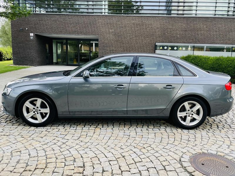 Audi A4 3.0TDI QUATTRO VÝHŘEV SERVISKA - fotka 16 z 41