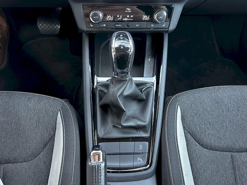 Škoda Scala (2023) 1.0 TSI 81kW DSG Style - fotka 21 z 35