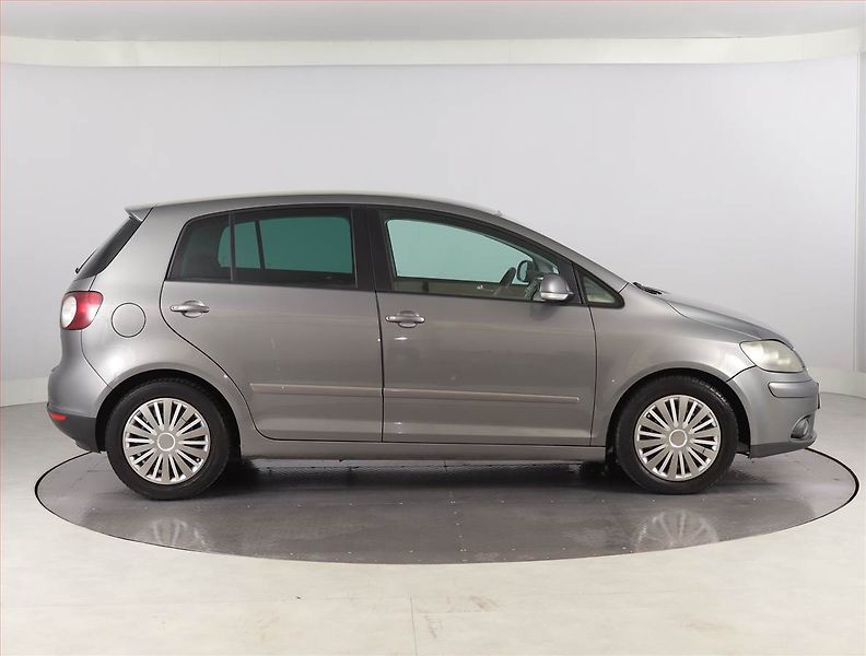 Volkswagen Golf Plus (2006) Comfortline 1.9 TDI, po STK - fotka 6 z 15