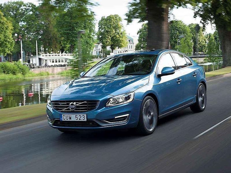 Volvo S60.