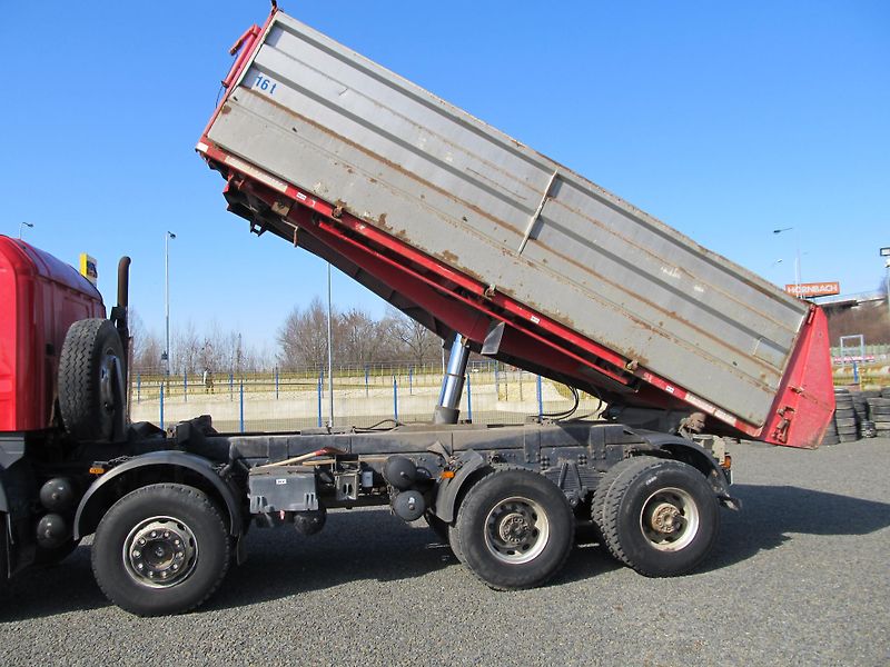 Scania Ostatní (2003) DC 1201 8x6 sklápěč - fotka 36 z 59