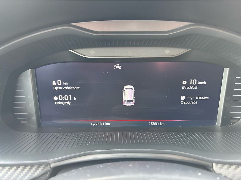 Škoda Kamiq 1,5 TSI 110 kW MONTE CARLO DSG - fotka 13 z 30