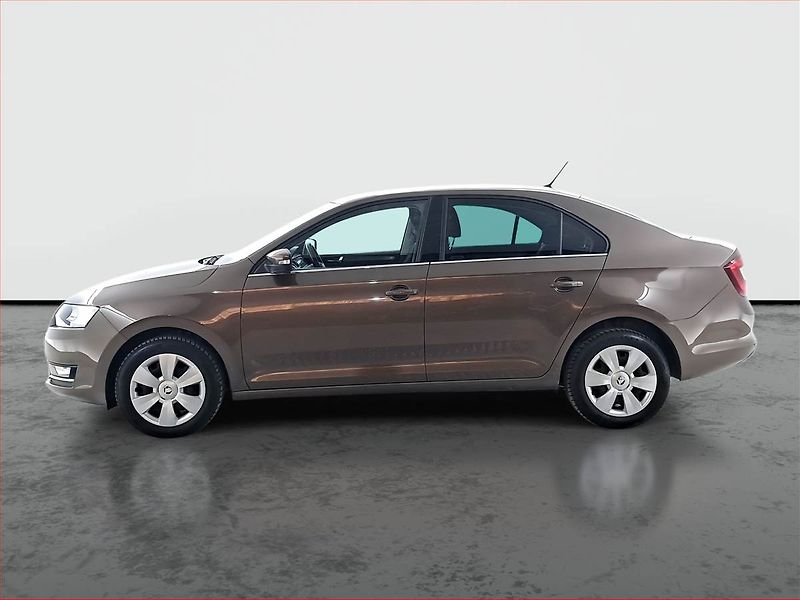 Škoda Rapid (2019) 1.0 TSI, Tempomat - fotka 3 z 17