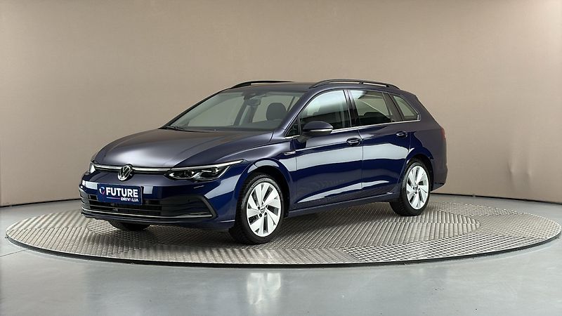 Volkswagen Golf 1.5 TSI DSG Style Variant - fotka 1 z 27
