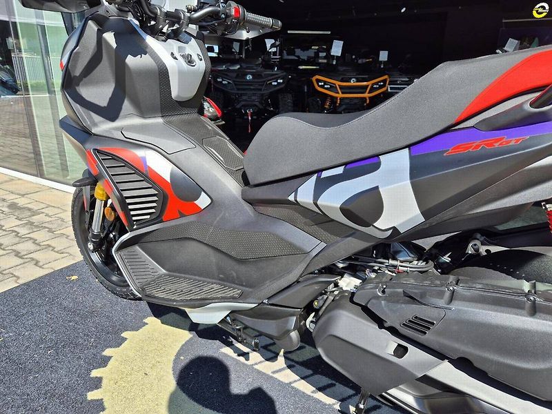 Aprilia (2026) SR GT 400 RALLY REPLICA - SKLA - fotka 34 z 46