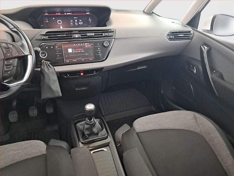 Citroën C4 Picasso (2017) 1.6 BlueHDi, 7 míst, Navi - fotka 8 z 23