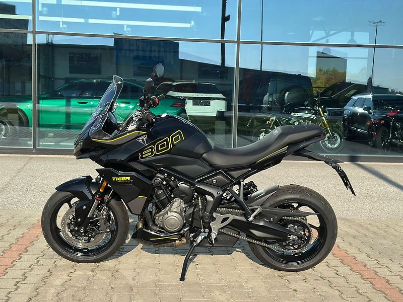 Triumph (2026) Tiger Sport 800 - fotka 6 z 12