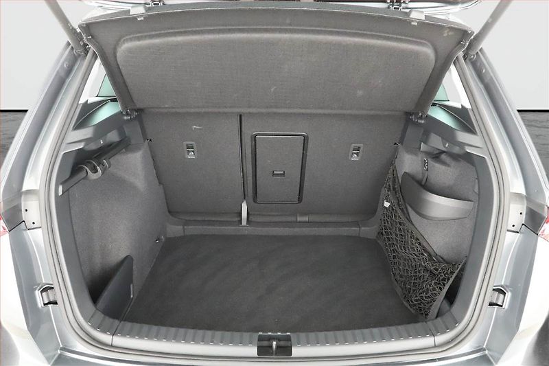 Škoda Karoq (2024) 2.0 TDI, Drive - fotka 11 z 20