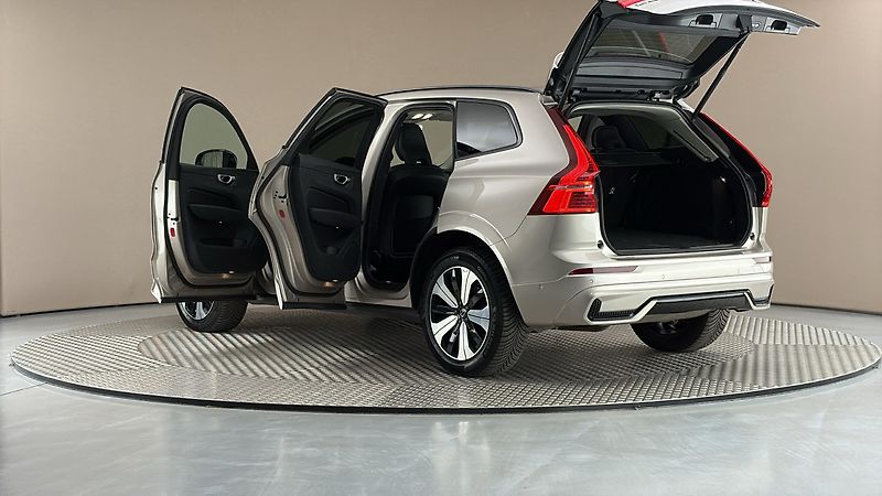 Volvo XC60 2.0 T6 AUT AWD Recharge Inscri - fotka 7 z 32
