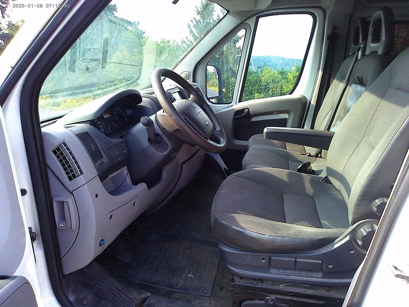 Citroën Jumper (2009) 2.2 HDi,L4H2,74 kW,7míst,klima - fotka 9 z 21